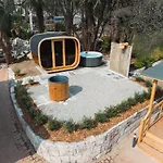 Domvs Glamp 홀리데이파크