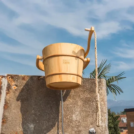 Domvs Glamp 홀리데이파크 바메노