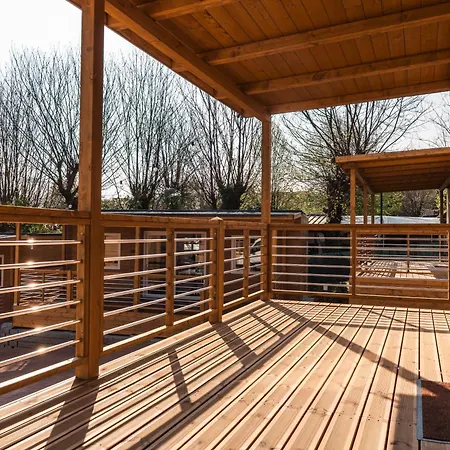 Domvs Glamp Holiday park