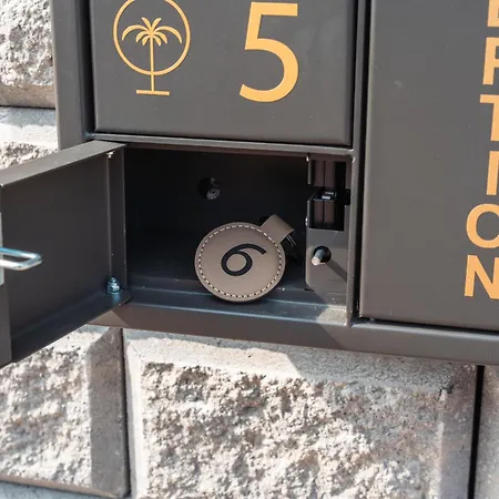 Domvs Glamp 홀리데이파크 *