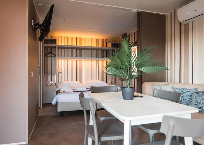 Domvs Glamp Feriepark *