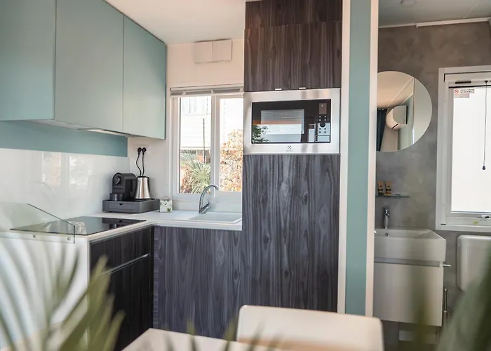 Domvs Glamp ホリデーパーク *